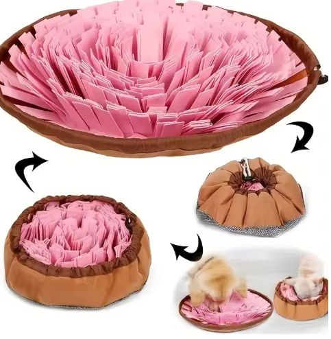 Dog snuffle mat feeder