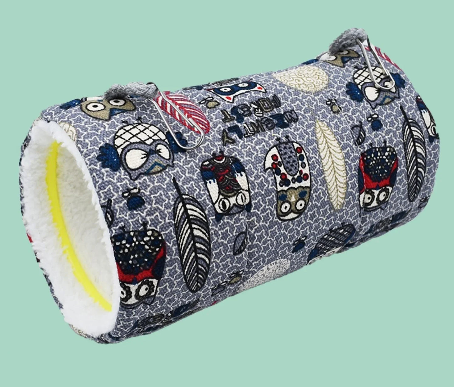 CozyClutch Winter Snuggle Hut